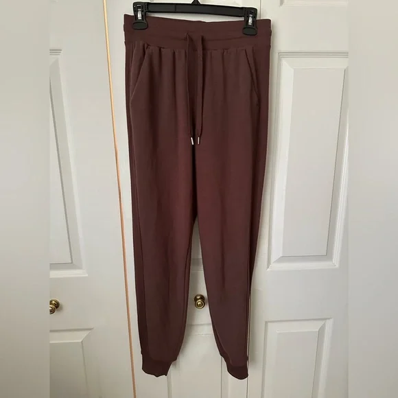 Activewear set - Picture 8 of 9